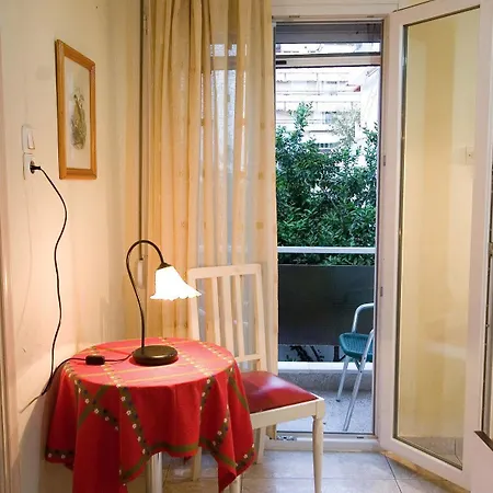 Oceanis 2* Loutra Edipsou (Evia)